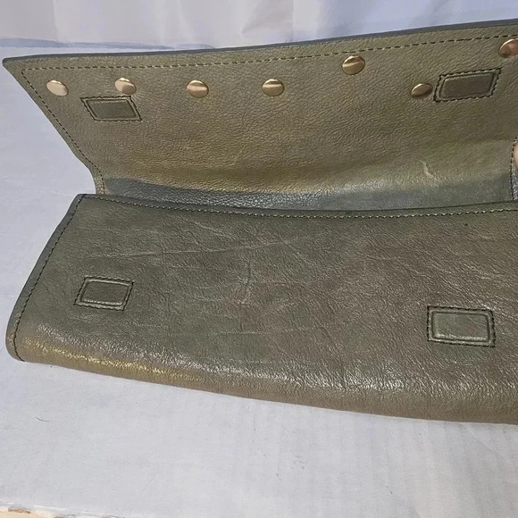 Tre‎ Vero Leather Studded Olive Green Outer Zip Pocket Clutch - Picture 6 of 9